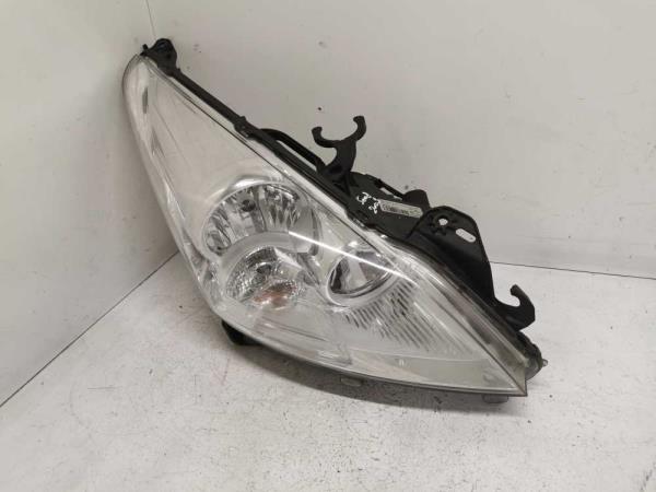 PHARE DROIT PEUGEOT - Vue 1